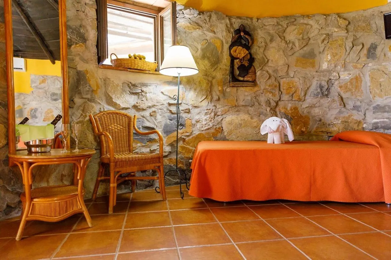 Hotel Selwo Lodge - Animal Park Tickets Included Estepona 3*,  Espanha